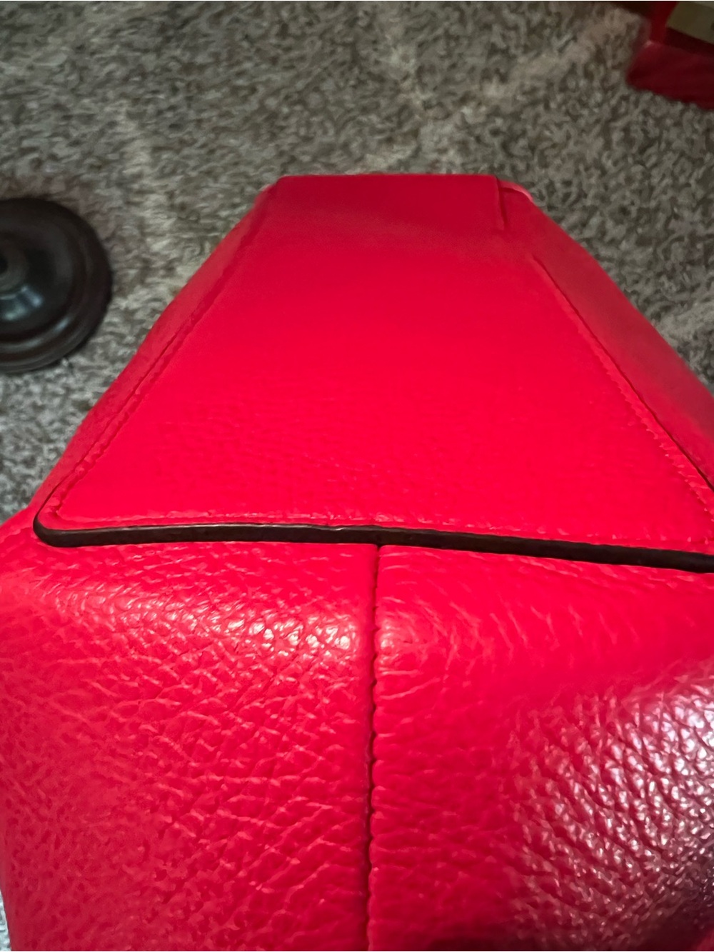 Coach Maya Red Pebbled Leather Shoulder Bag with Gold Hardware - Picture 4 of 6